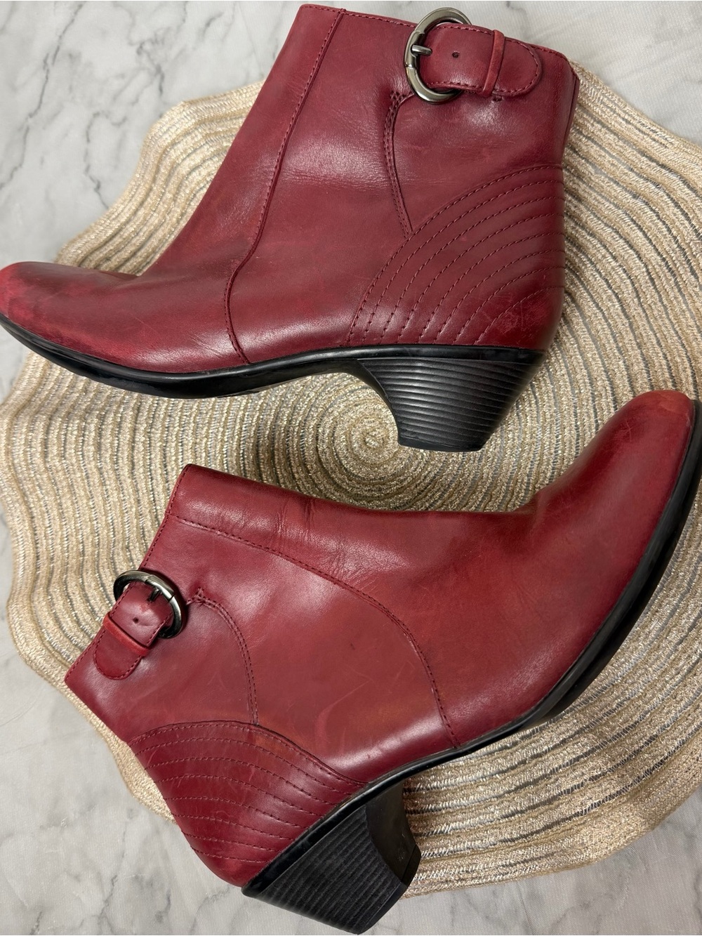 Dansko Dark Cherry Red Leather Ankle Booties Buckle Heeled Comfort Boots EU 40